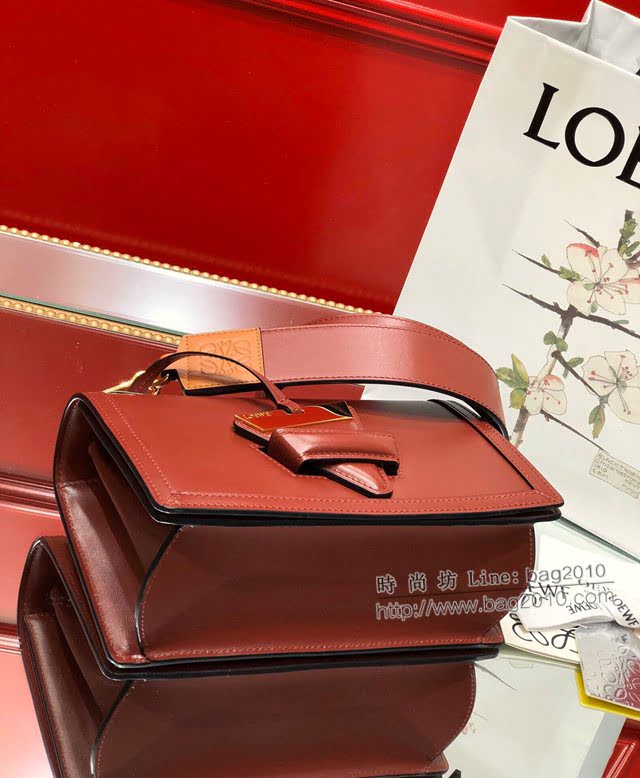 LOEWE包包 羅意威大號Barcelona三角包 10157  tcl1354